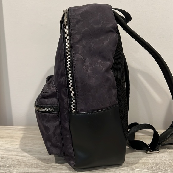 Coach Signature Small Black Backpack 🎒 Nylon and Leather - Unisex - Picture 3 of 14